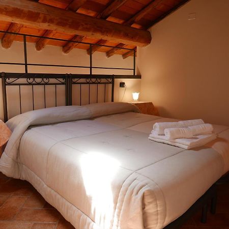 Agriturismo La Staffa Валеджо сул Минчио Екстериор снимка