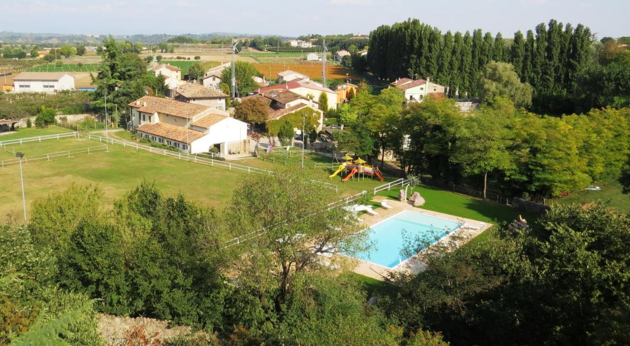 Agriturismo La Staffa Валеджо сул Минчио Екстериор снимка