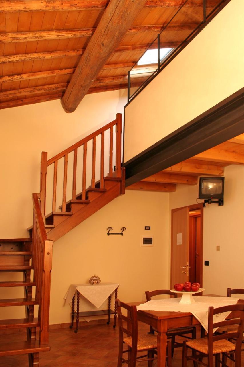 Agriturismo La Staffa Валеджо сул Минчио Екстериор снимка